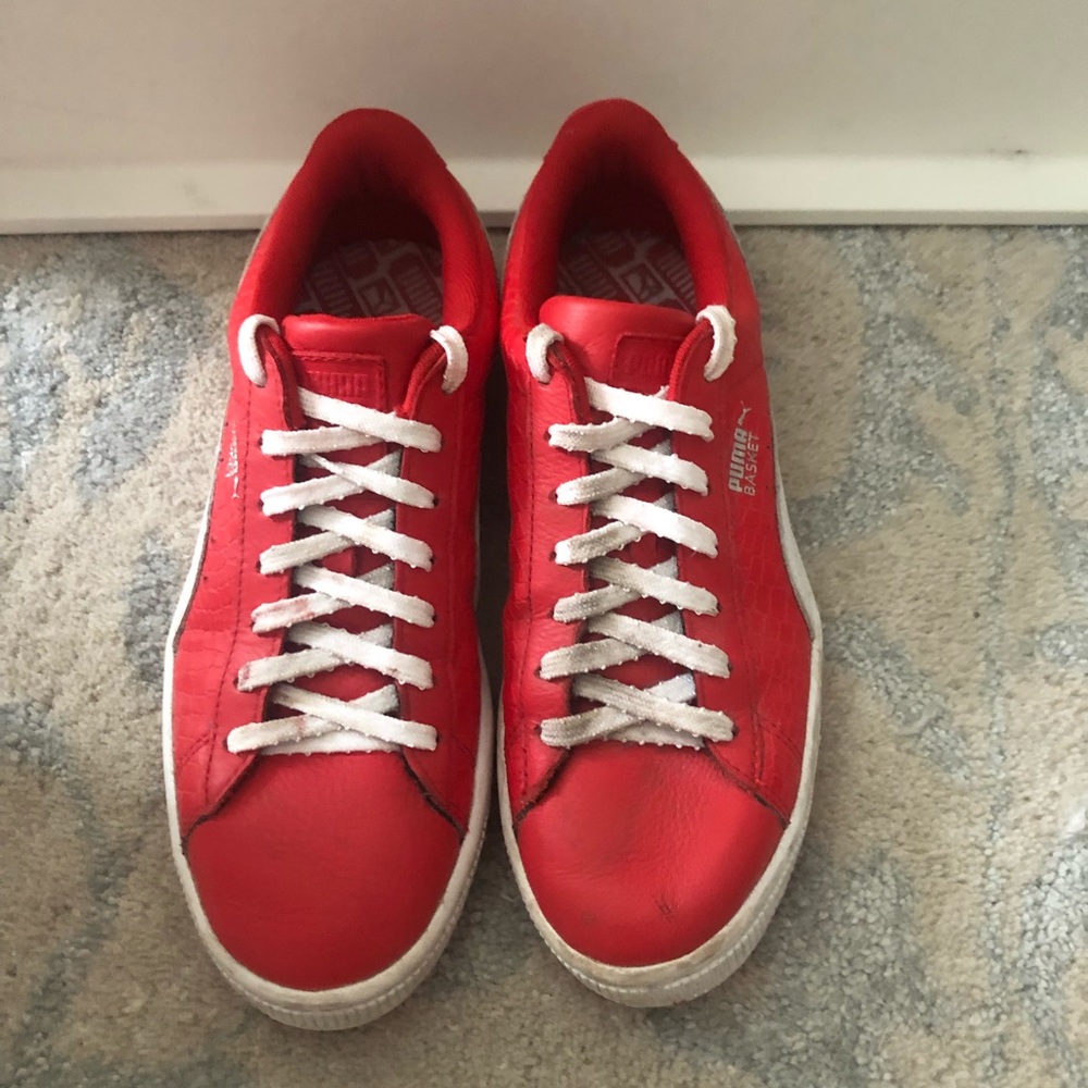 red women’s puma sneakers